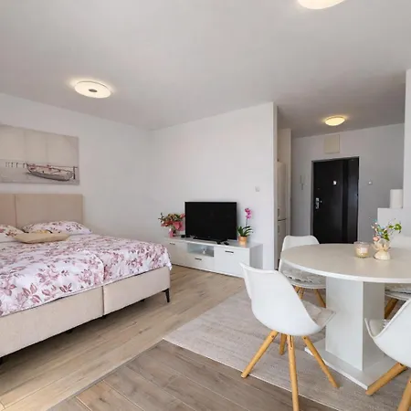 Vedry Apartman *