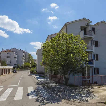 Vedry Apartamento *